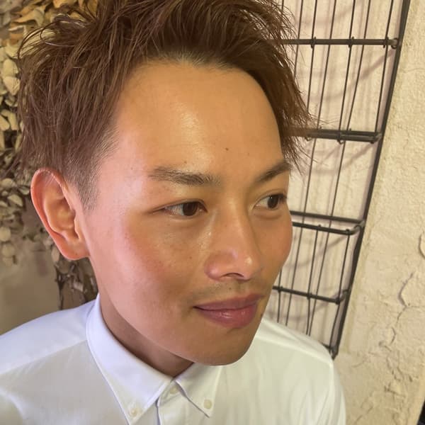 ザルツの美容師